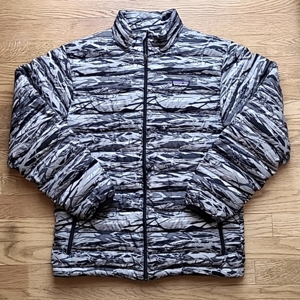 Size 14 kids Patagonia down jacket